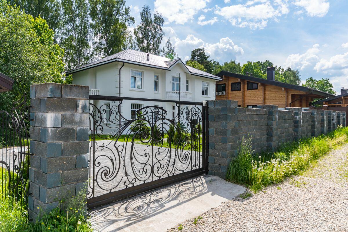 2-этажный коттедж 280 м² с отделкой