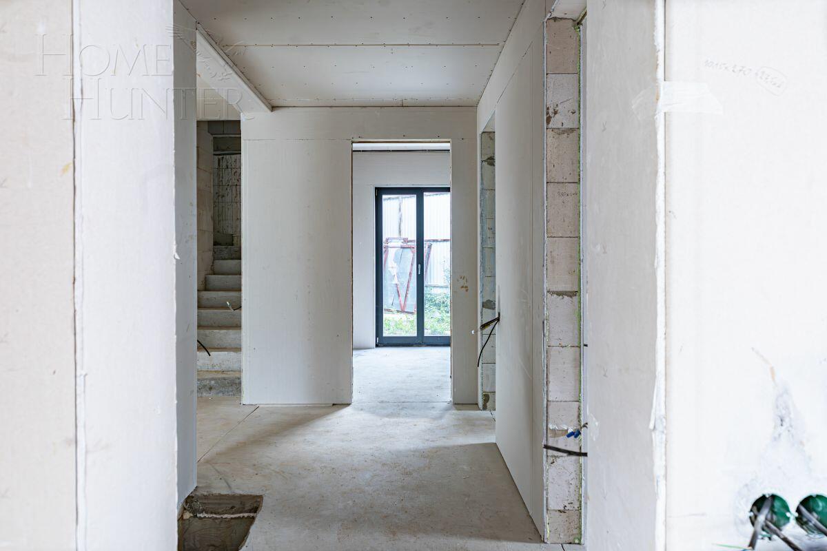 2-этажный коттедж 350 м² без отделки