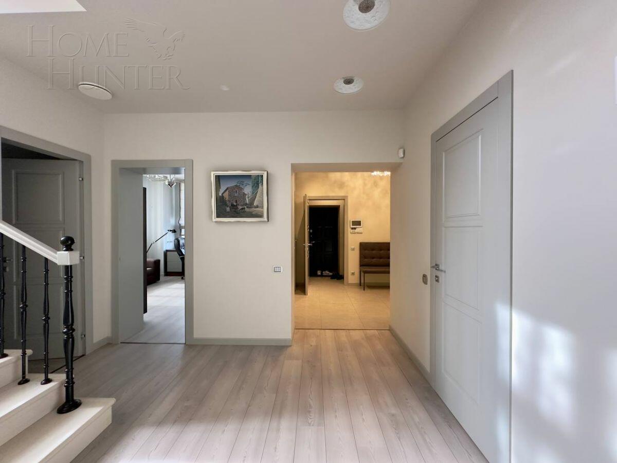 2-этажный коттедж 270 м² с отделкой