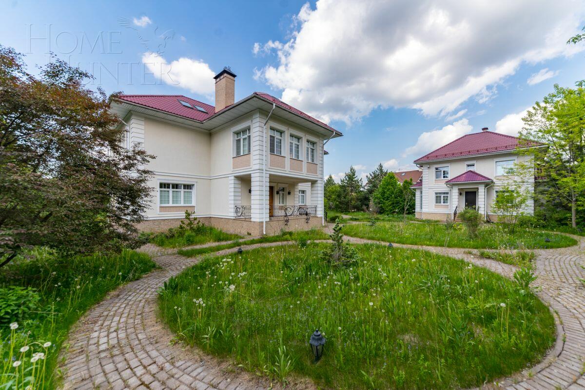 2-этажный коттедж 517 м² с отделкой