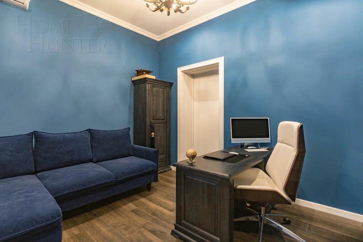 2-этажный коттедж 350 м² с отделкой