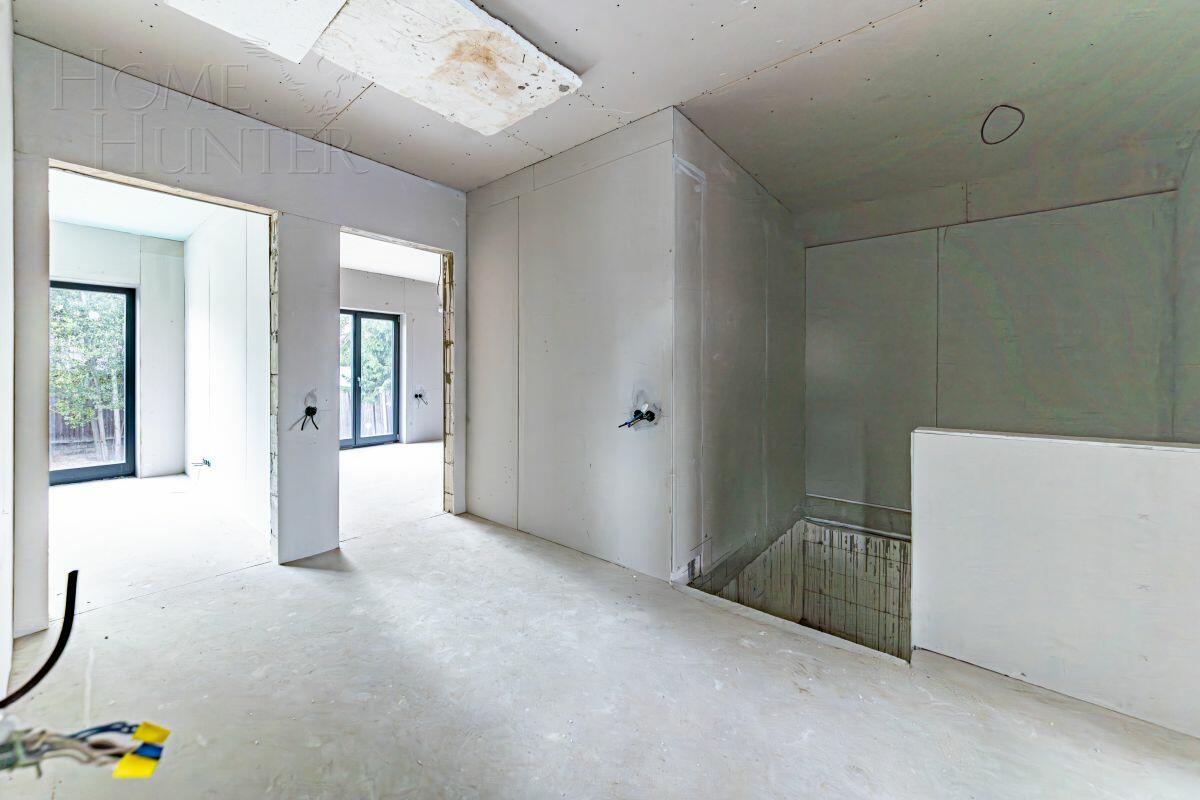 2-этажный коттедж 350 м² без отделки