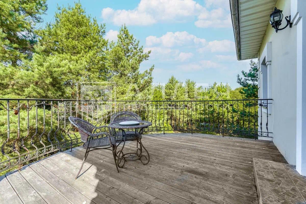 2-этажный коттедж 420 м² с отделкой