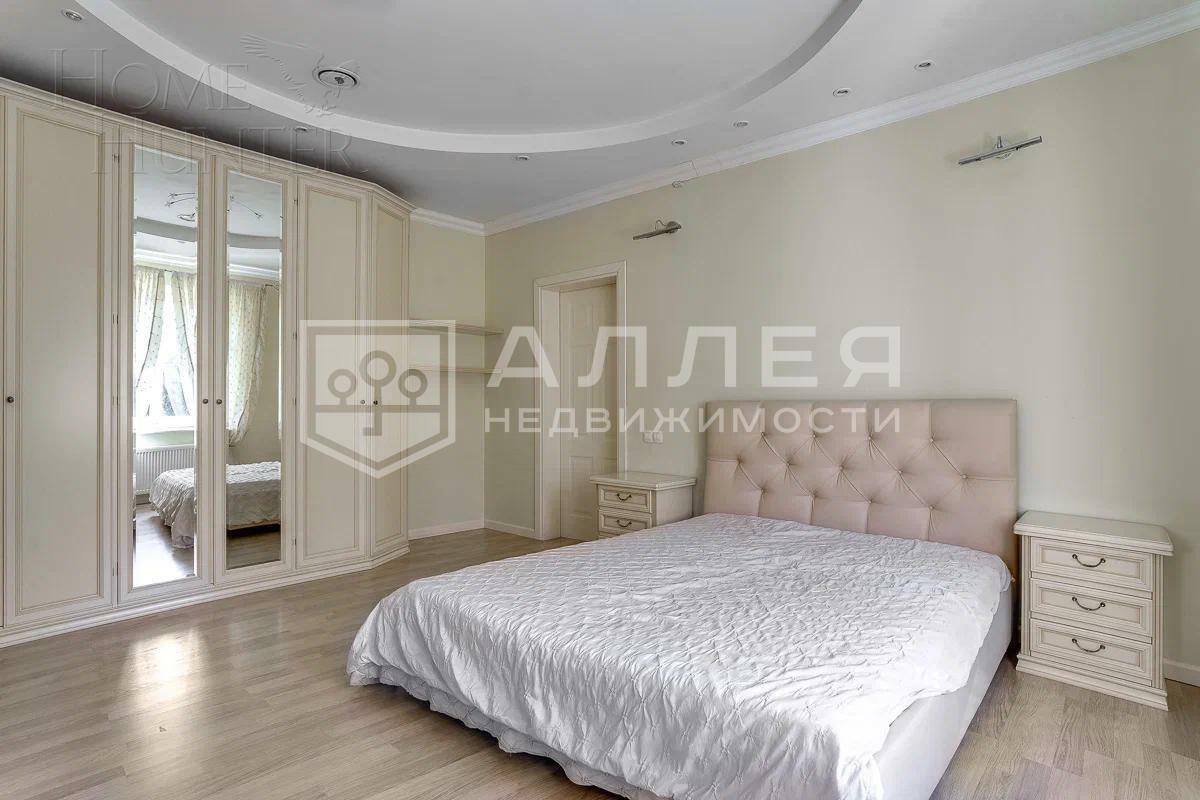 2-этажный коттедж 420 м² с отделкой