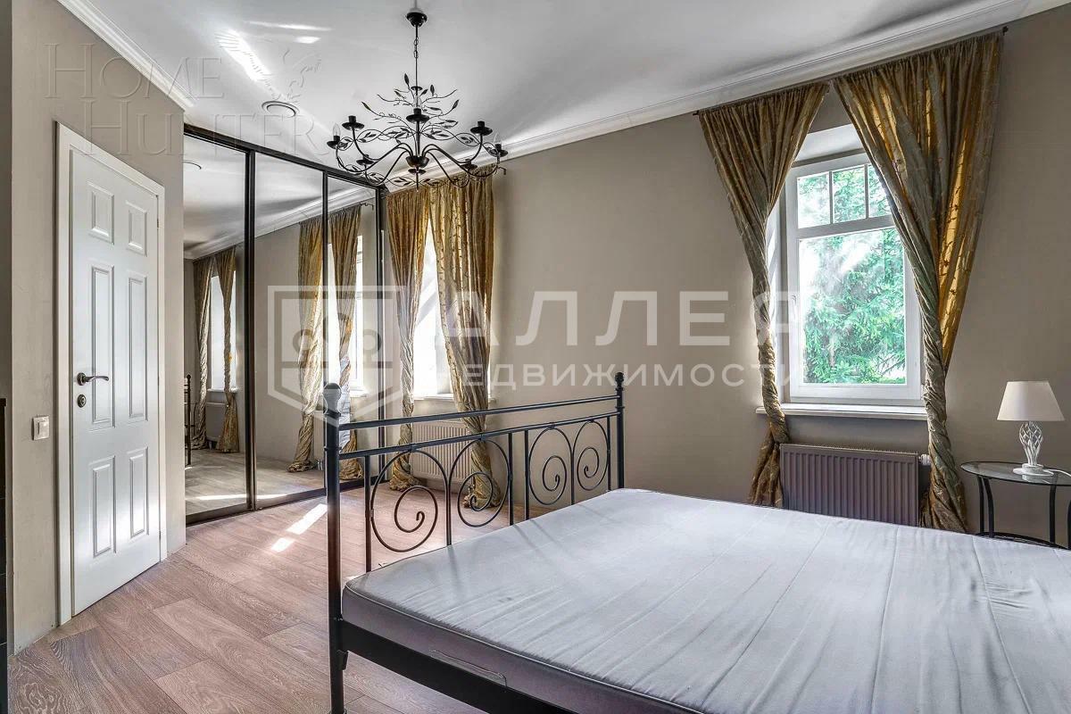 2-этажный коттедж 420 м² с отделкой