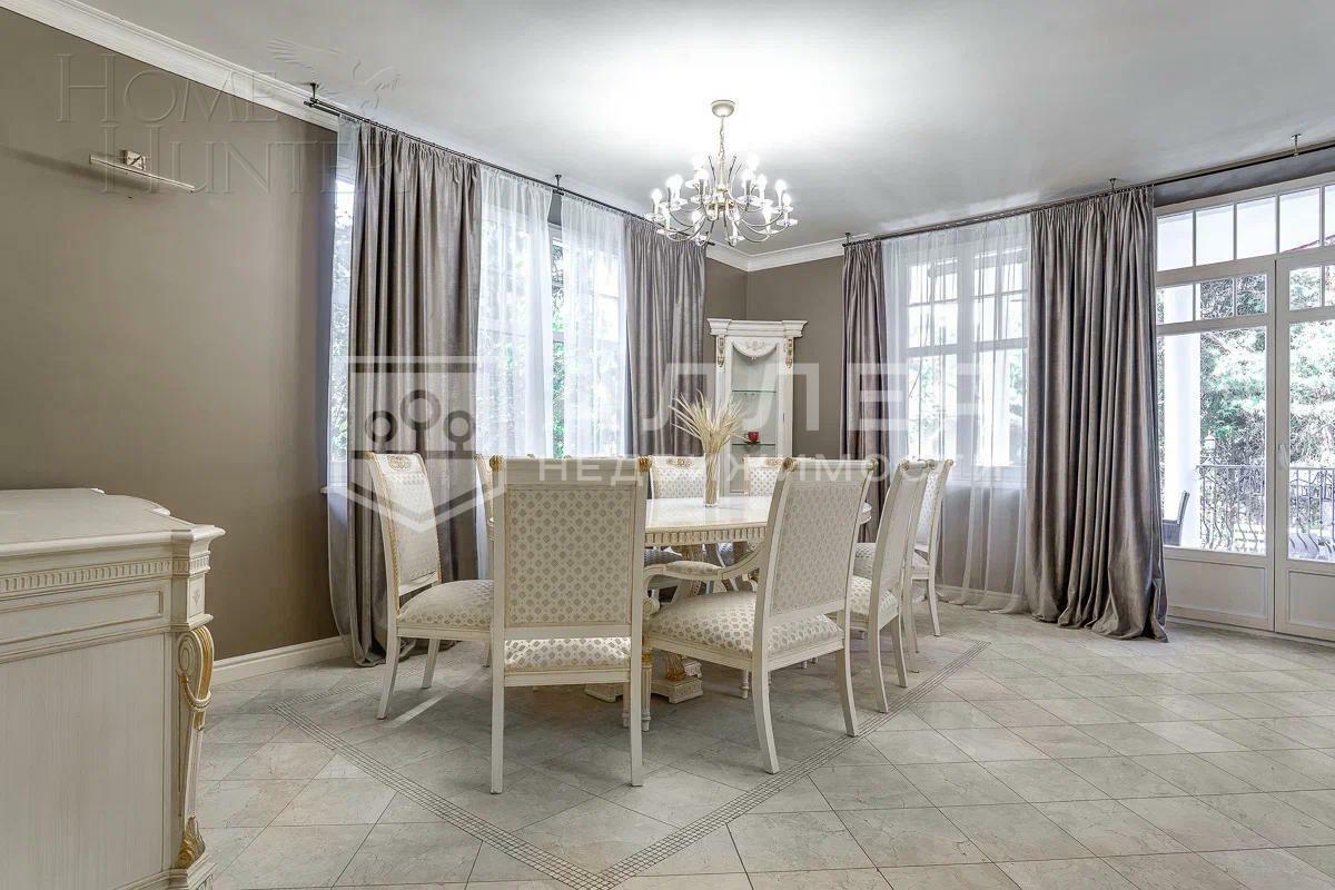 2-этажный коттедж 420 м² с отделкой