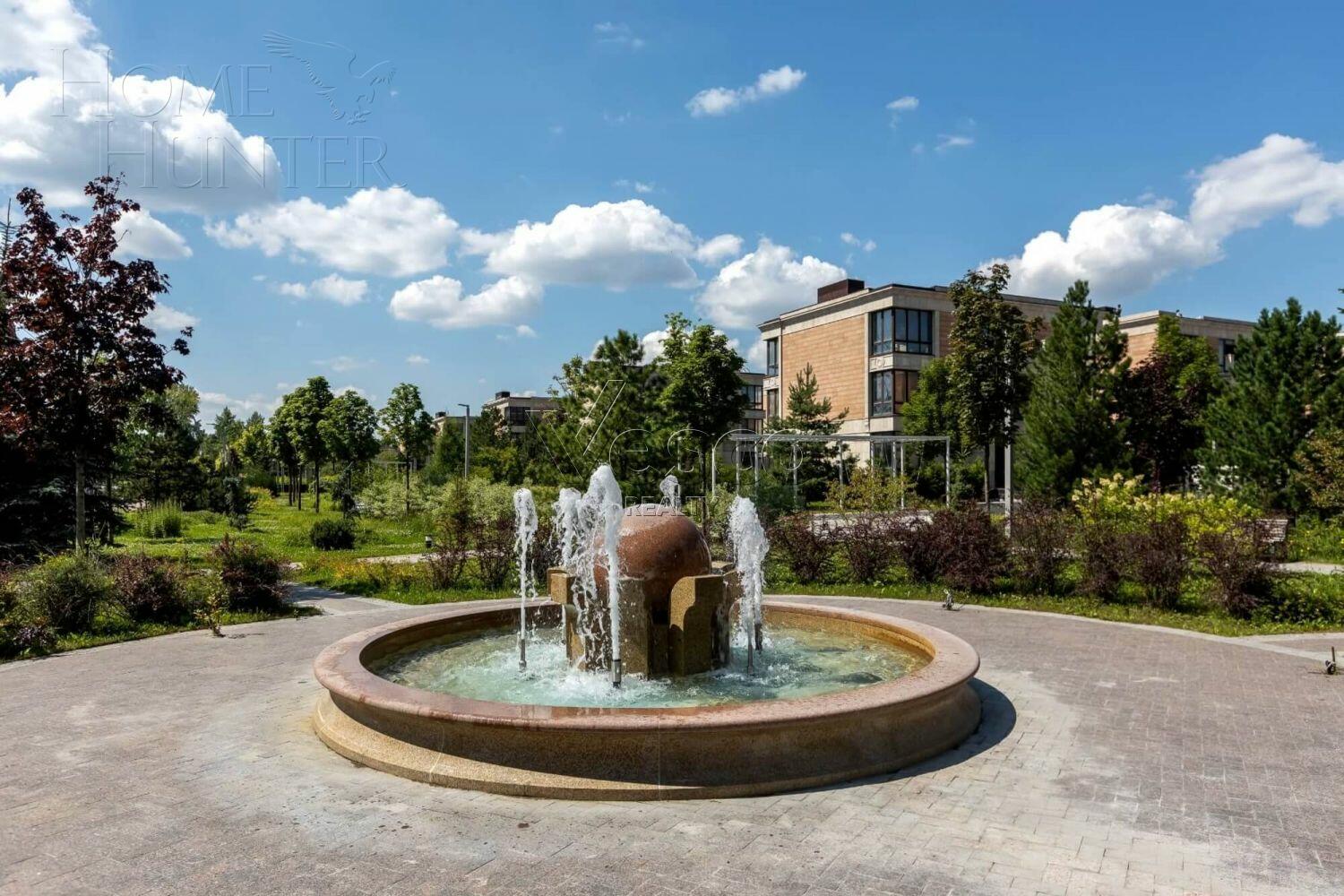 4-УРОВНЕВЫЙ ОСОБНЯК БЕЗ ОТДЕЛКИ 840 М² НА 1 ЭТАЖЕ