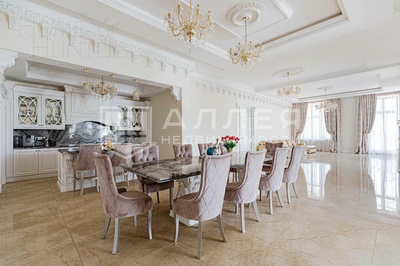 2-этажный коттедж 1 667 м² с отделкой