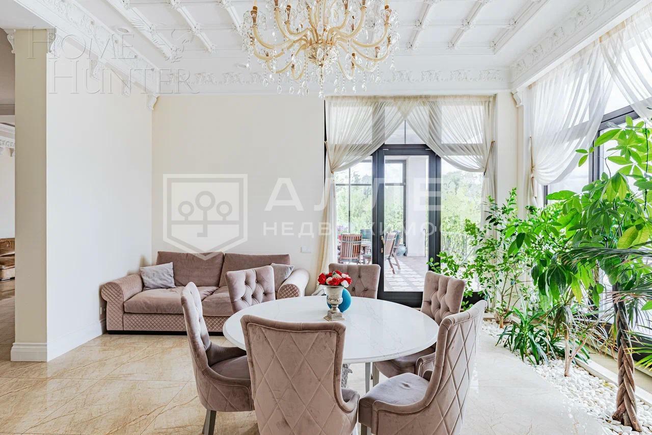 2-этажный коттедж 1 667 м² с отделкой