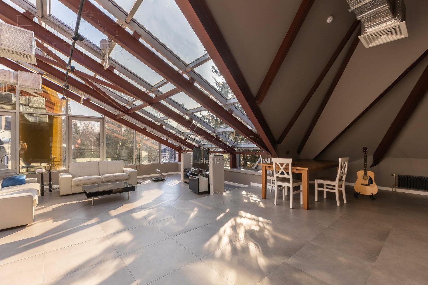 2-этажный коттедж 950 м² с отделкой