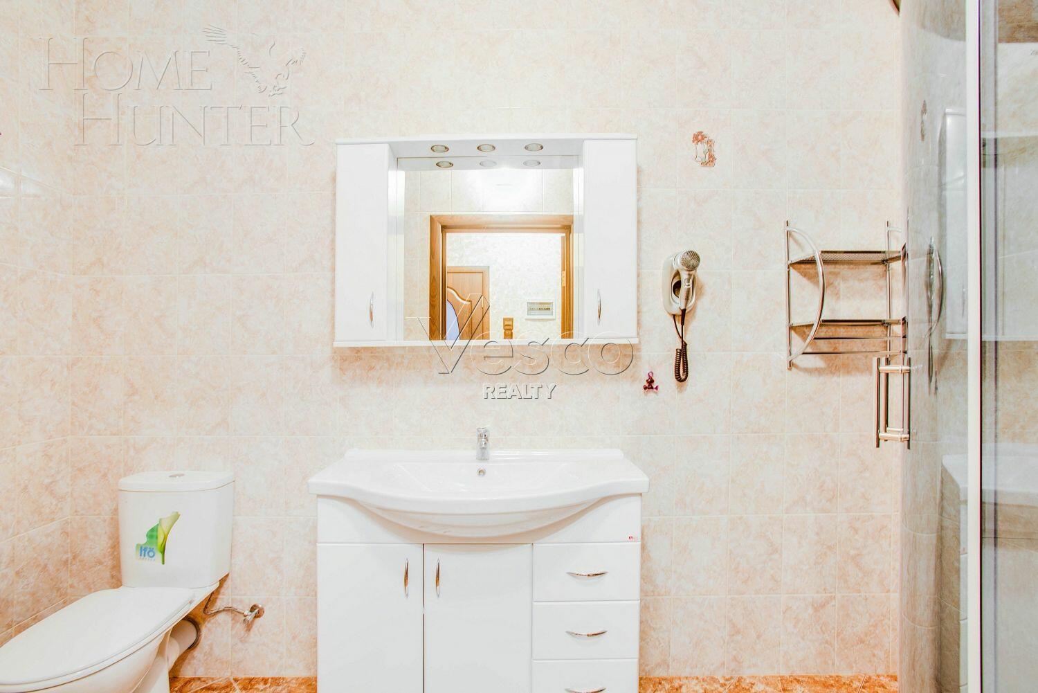 3-этажный коттедж 420 м² с отделкой