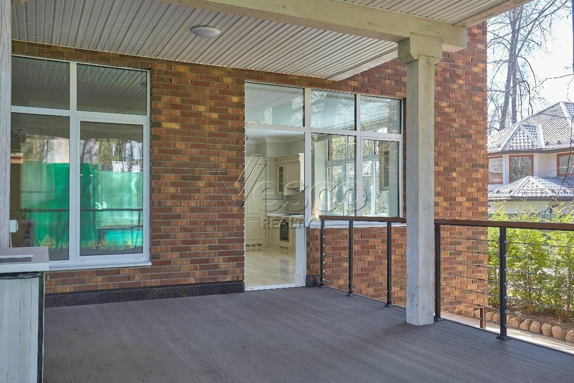 2-этажный коттедж 638 м² с отделкой