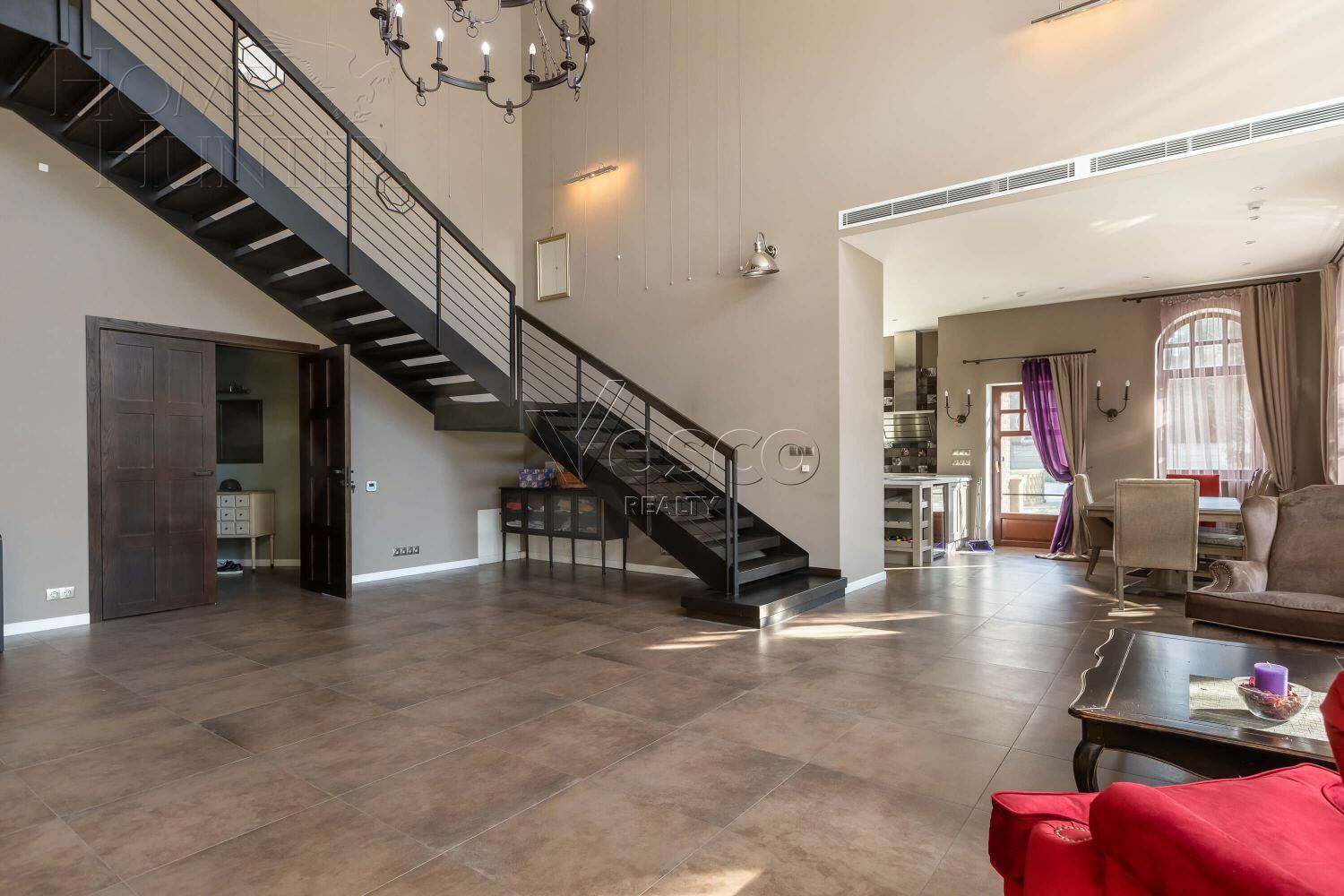 2-этажный коттедж 950 м² с отделкой