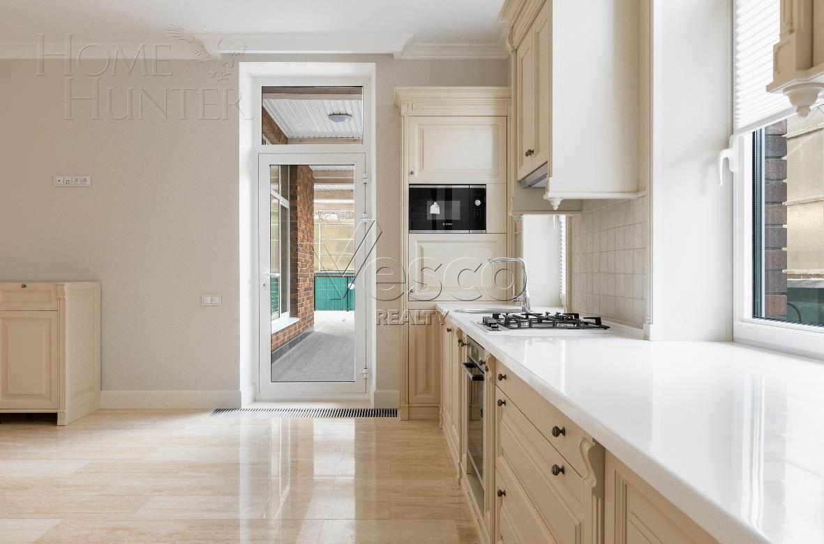 2-этажный коттедж 638 м² с отделкой