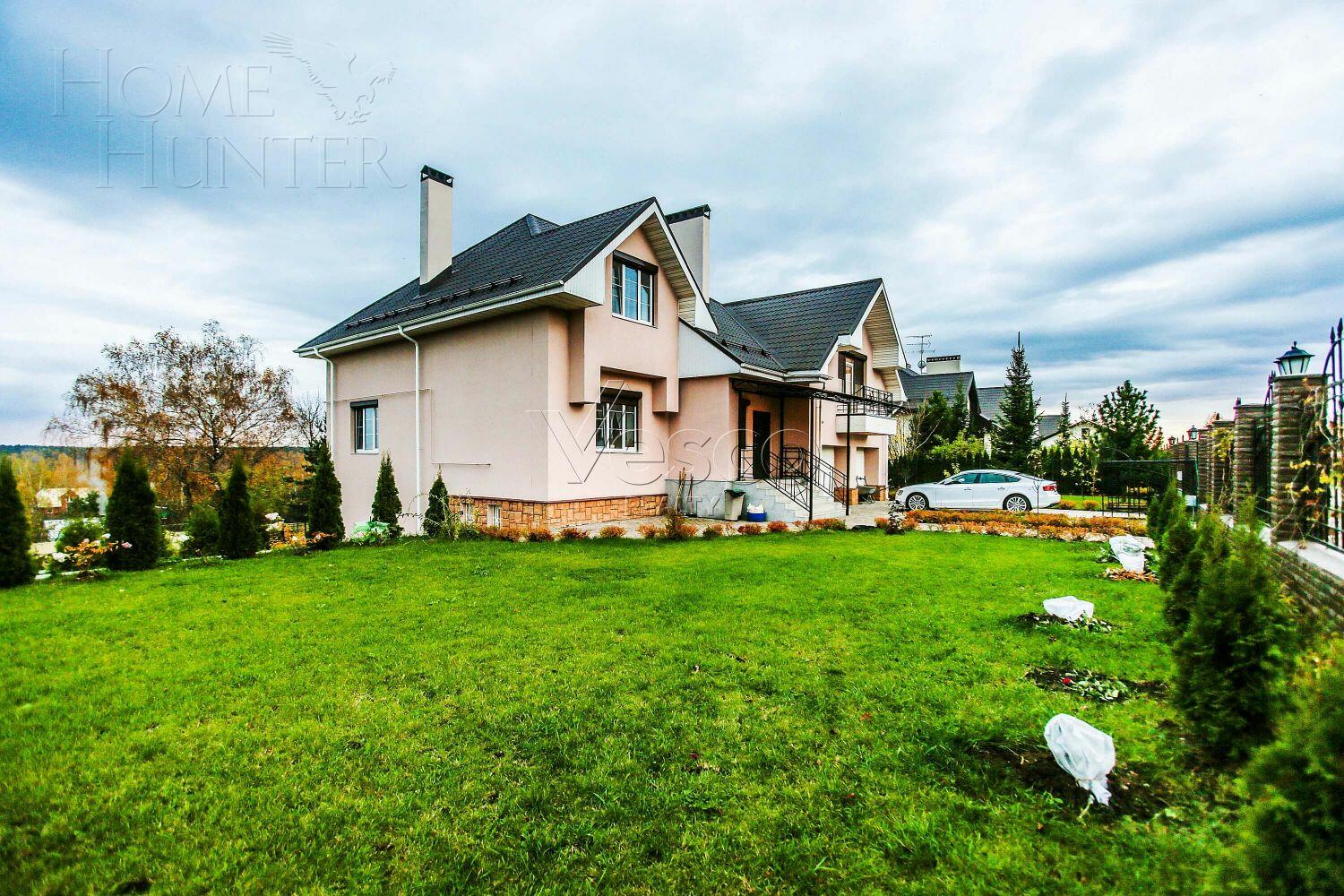 3-этажный коттедж 420 м² с отделкой