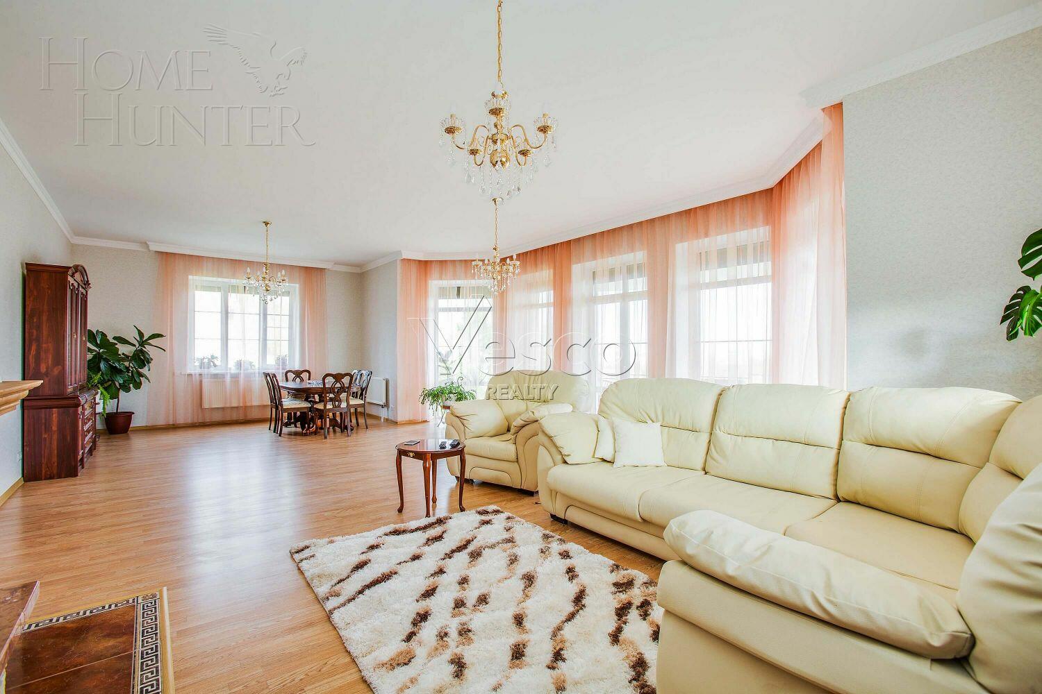 3-этажный коттедж 420 м² с отделкой