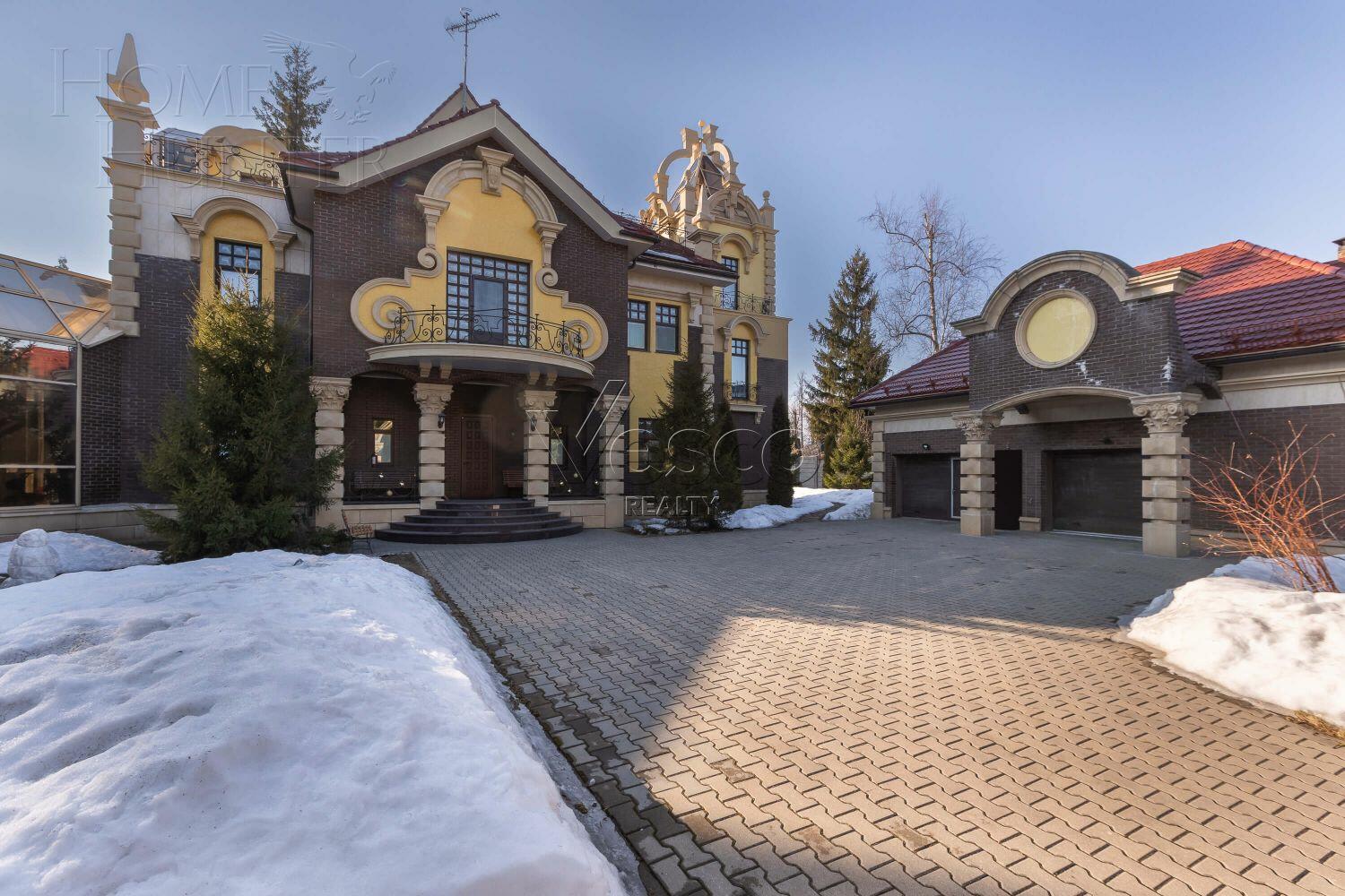 2-этажный коттедж 950 м² с отделкой