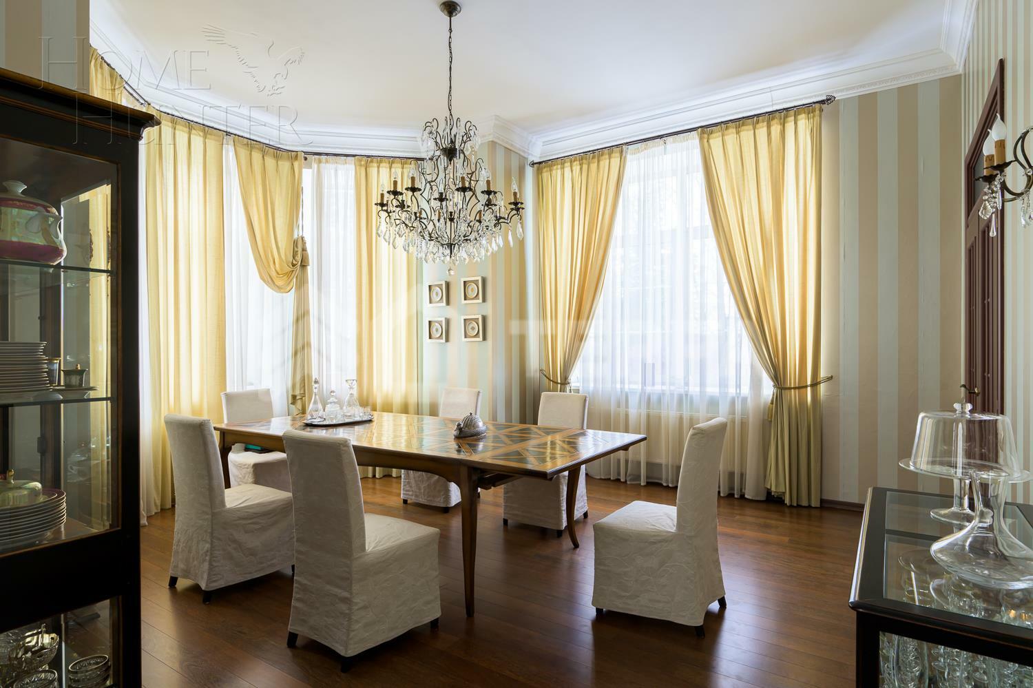 2-этажный коттедж 650 м² с отделкой