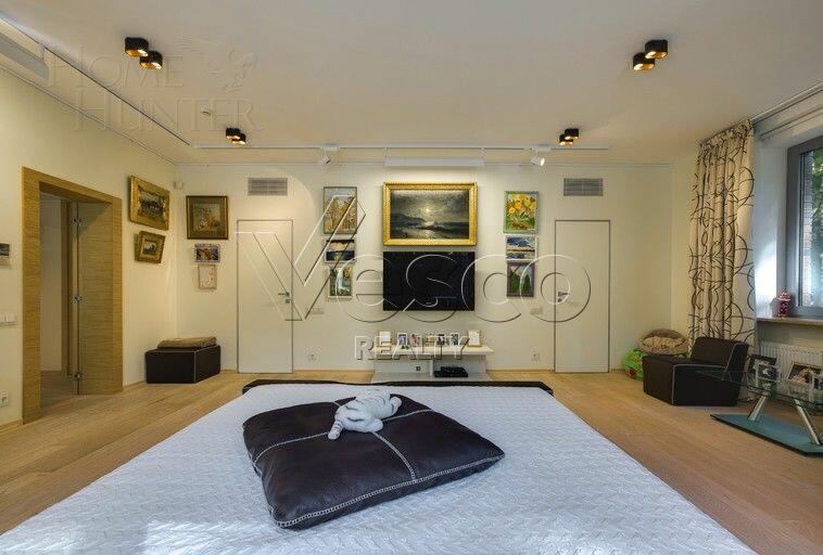 2-этажный коттедж 1 500 м² с отделкой