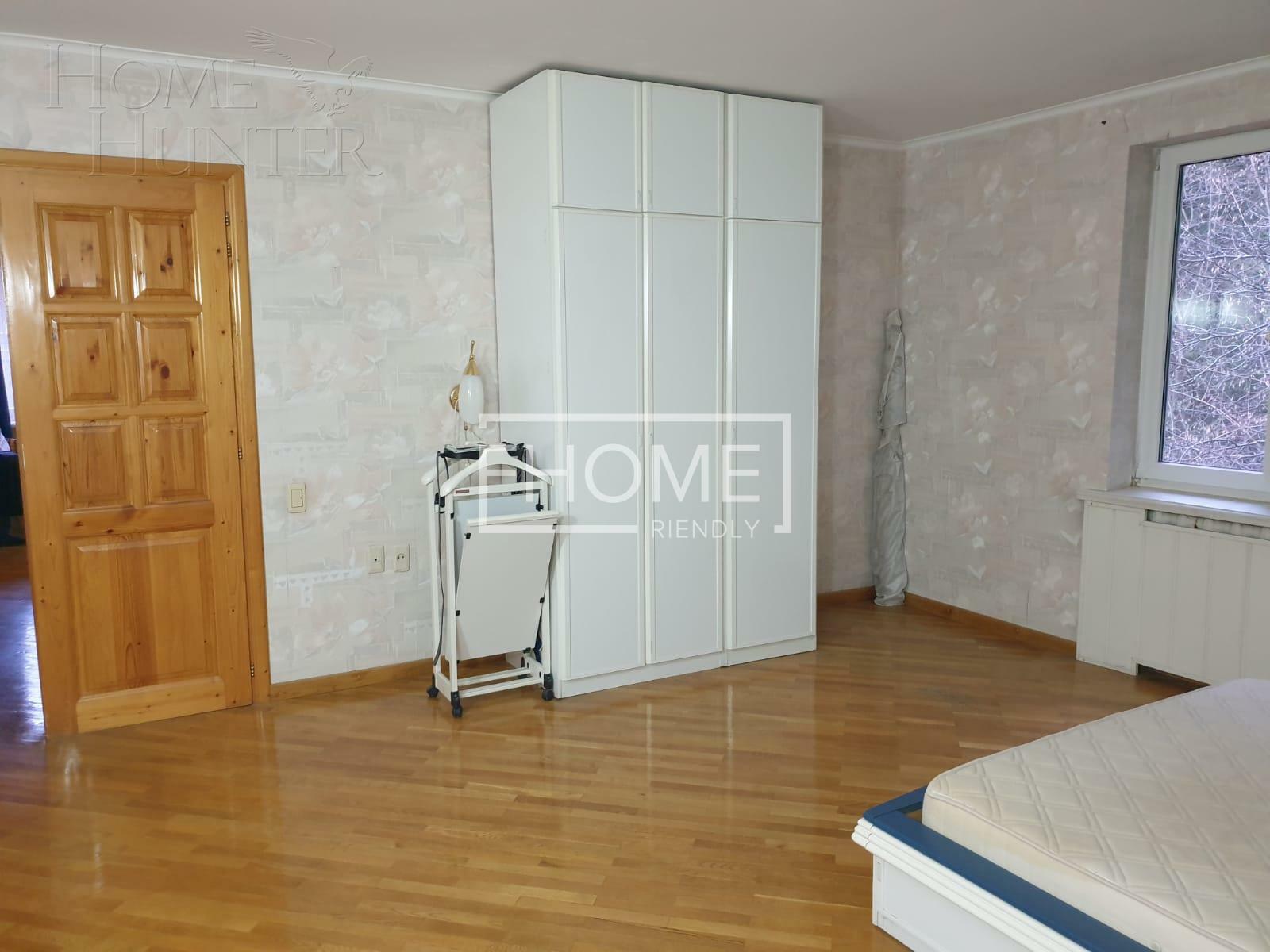 3-этажный коттедж 278.8 м² с отделкой
