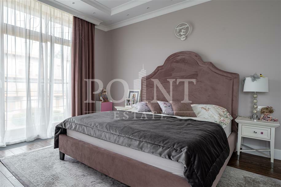 3-этажный таунхаус 324 м² с отделкой