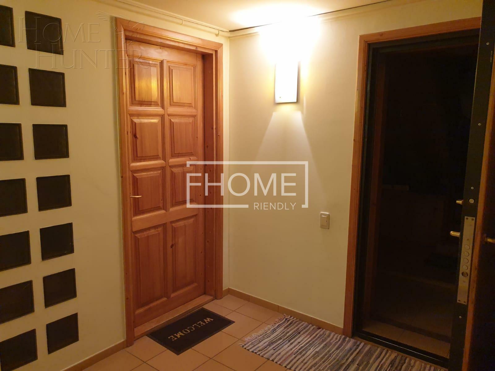 3-этажный коттедж 278.8 м² с отделкой