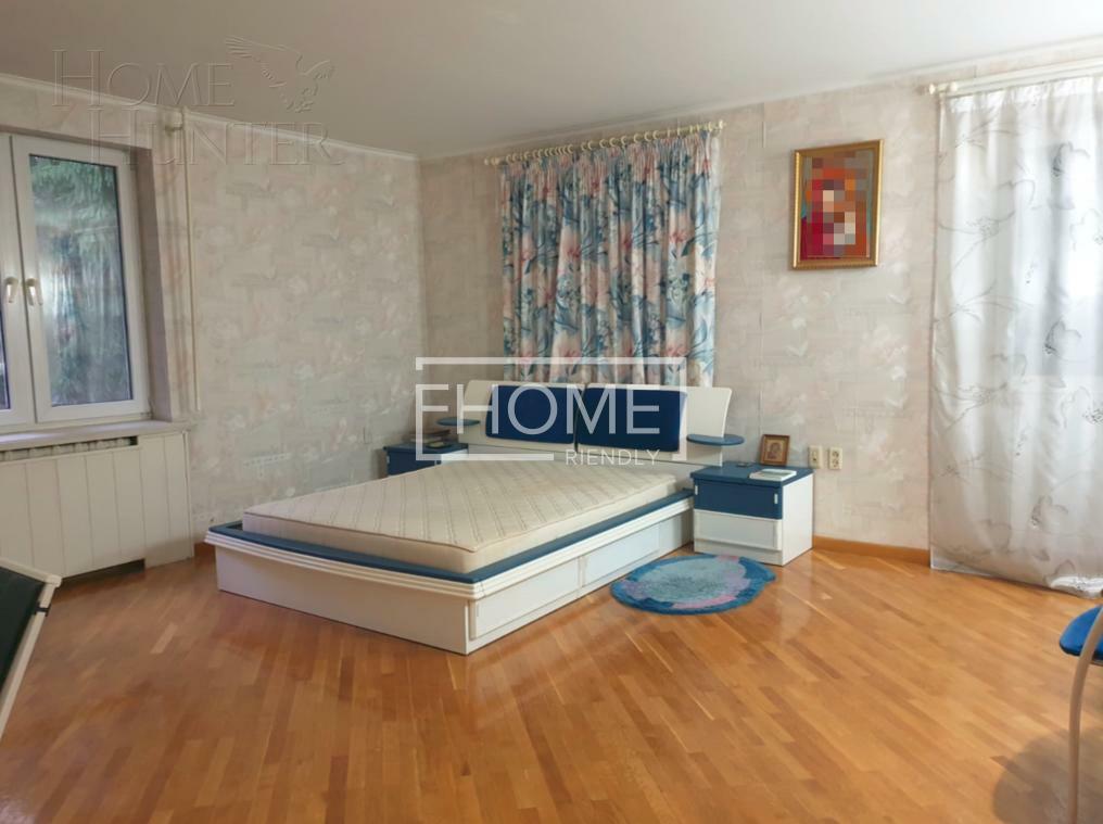 3-этажный коттедж 278.8 м² с отделкой