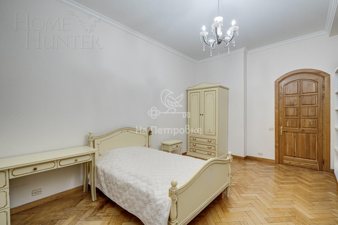 4-КОМН. КВАРТИРА С ОТДЕЛКОЙ 100.5 М² НА 3 ЭТАЖЕ