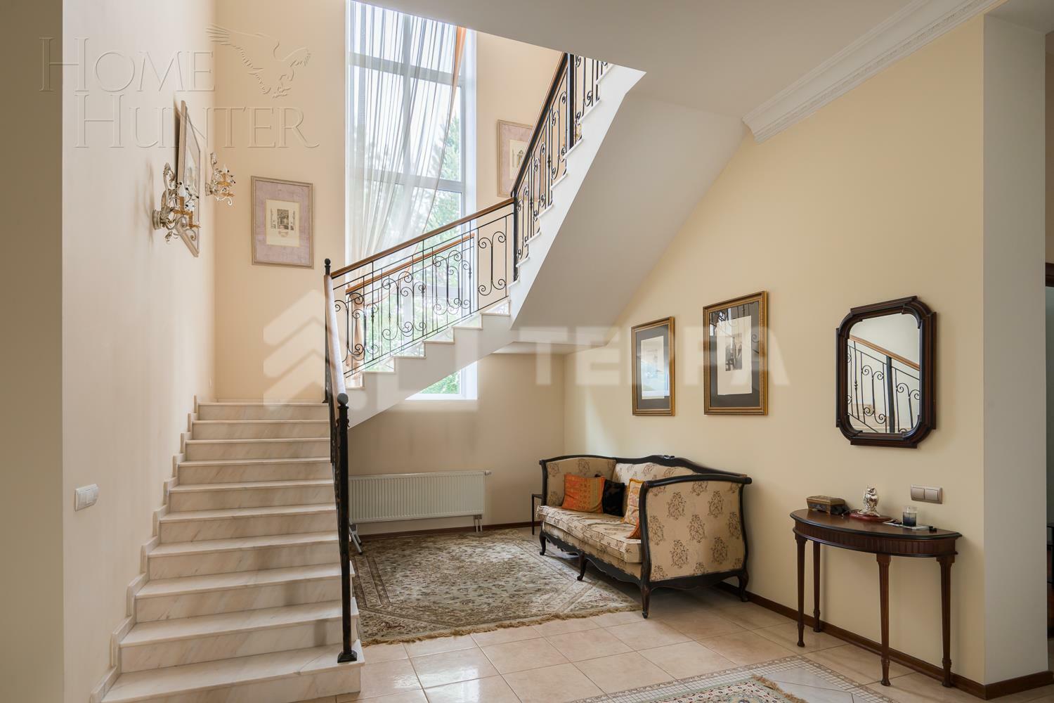 2-этажный коттедж 650 м² с отделкой