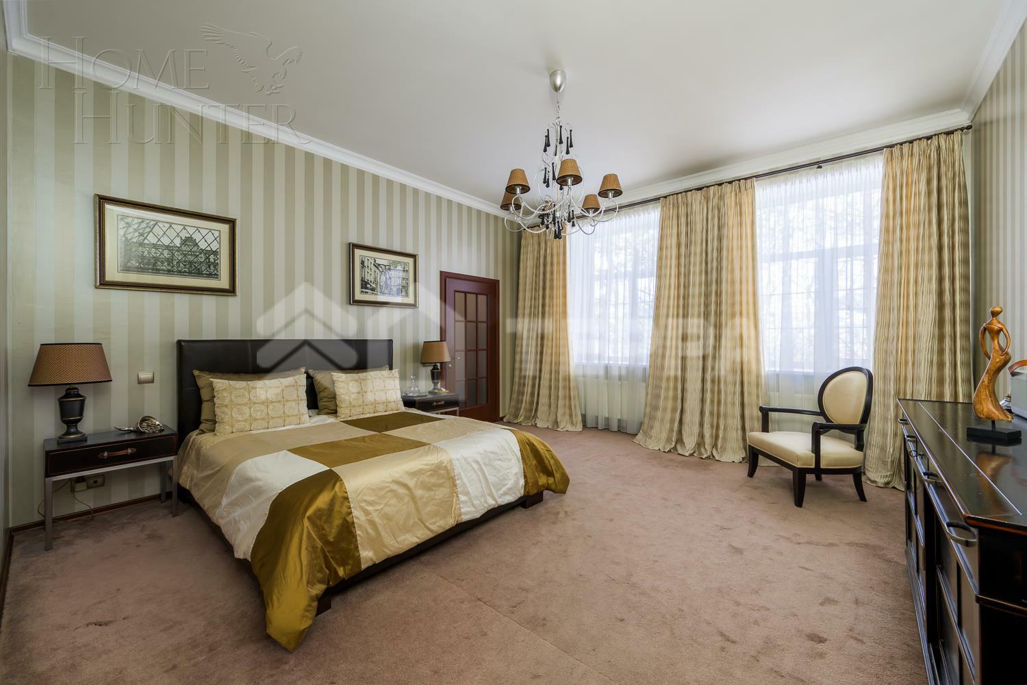 2-этажный коттедж 650 м² с отделкой