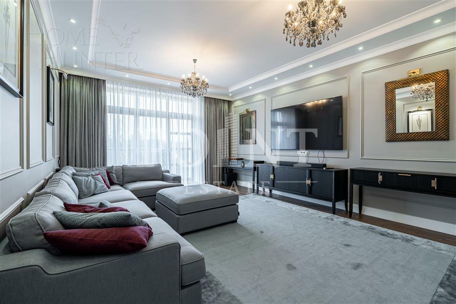 3-этажный таунхаус 324 м² с отделкой