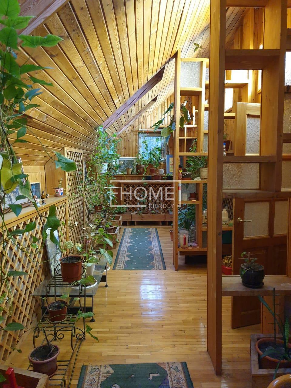 3-этажный коттедж 278.8 м² с отделкой