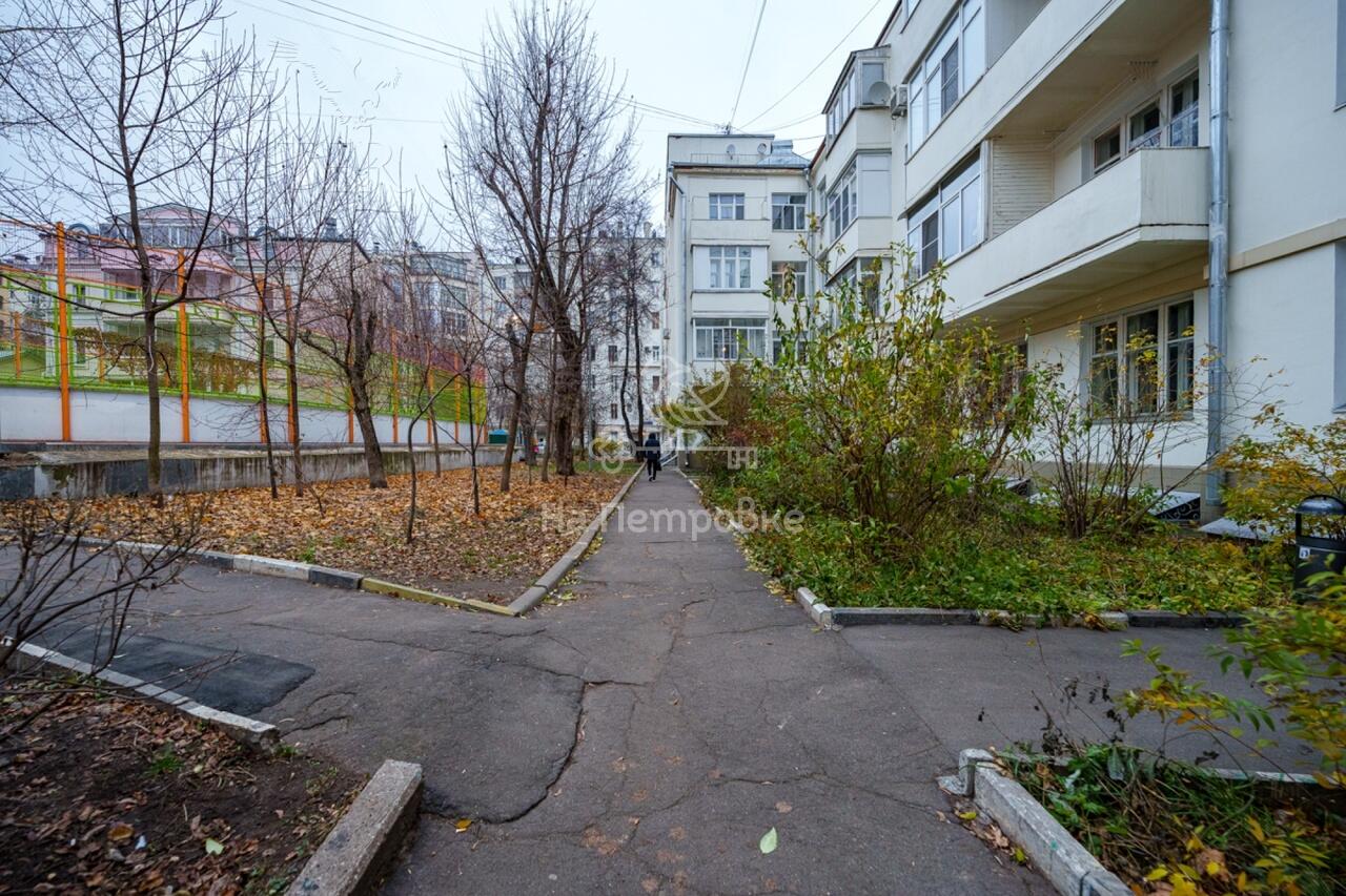 4-КОМН. КВАРТИРА С ОТДЕЛКОЙ 100.5 М² НА 3 ЭТАЖЕ