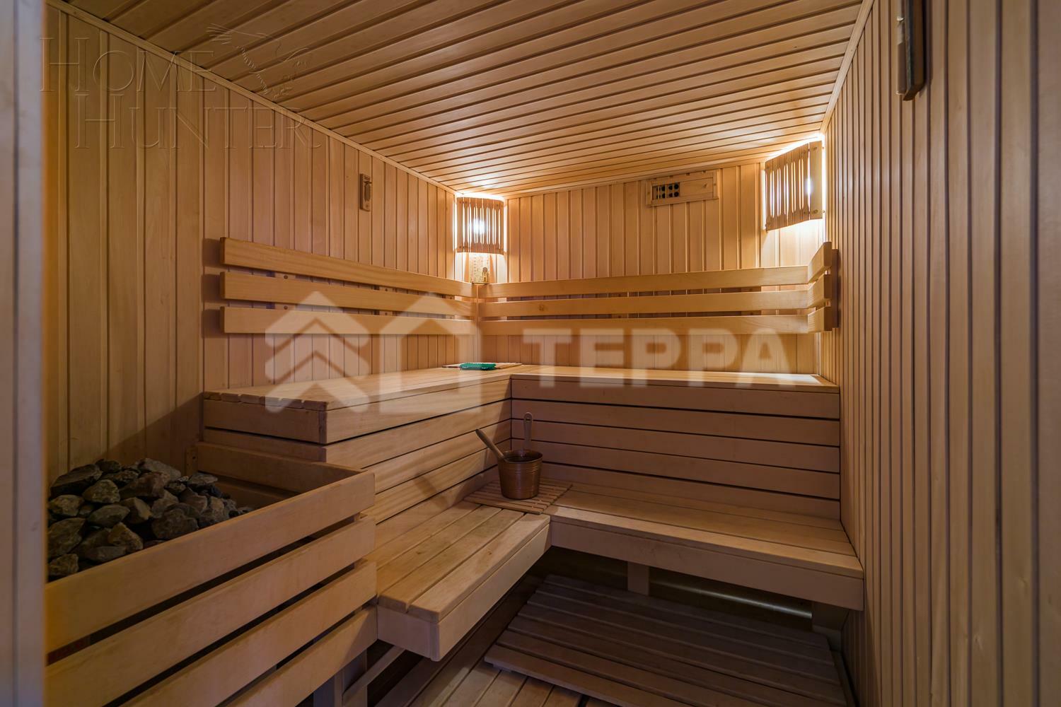 2-этажный коттедж 650 м² с отделкой