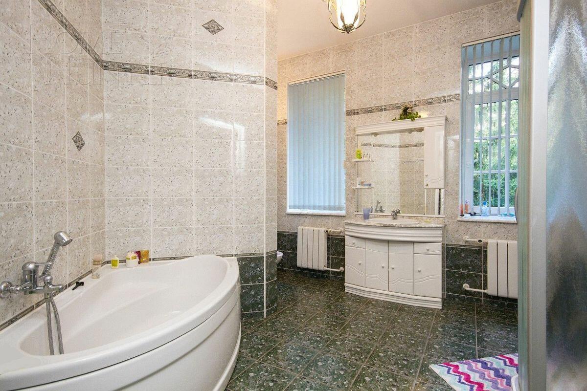 2-этажный коттедж 380 м² с отделкой