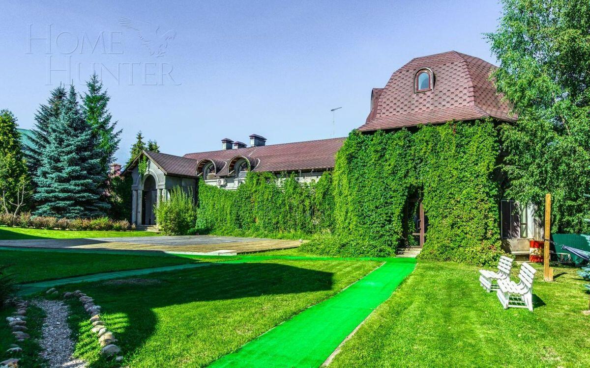 2-этажный коттедж 1 350 м² с отделкой