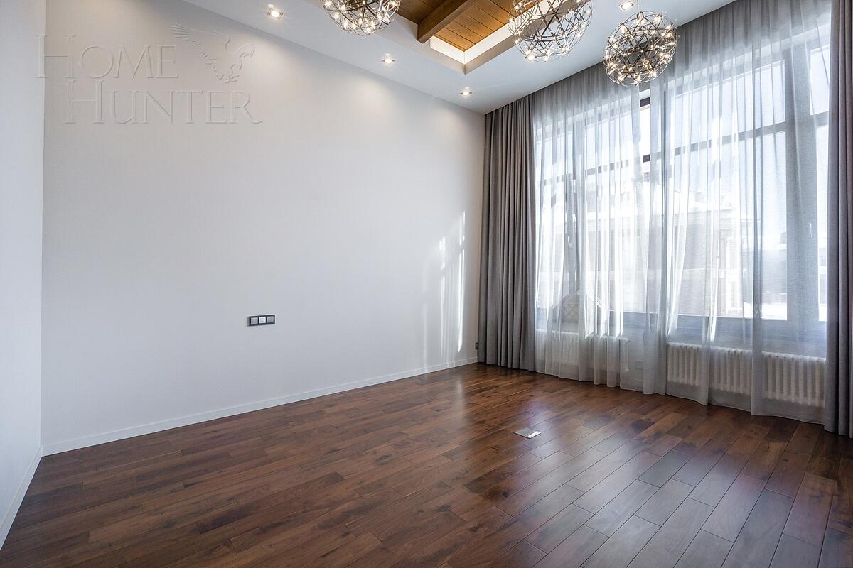 2-этажный коттедж 590 м² с отделкой