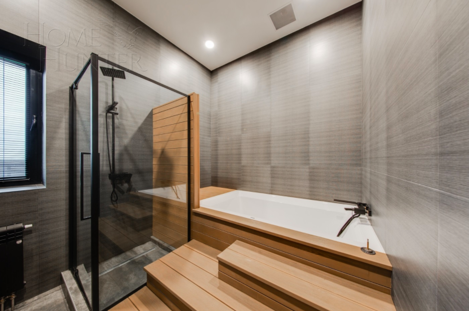 2-этажный коттедж 540 м² с отделкой