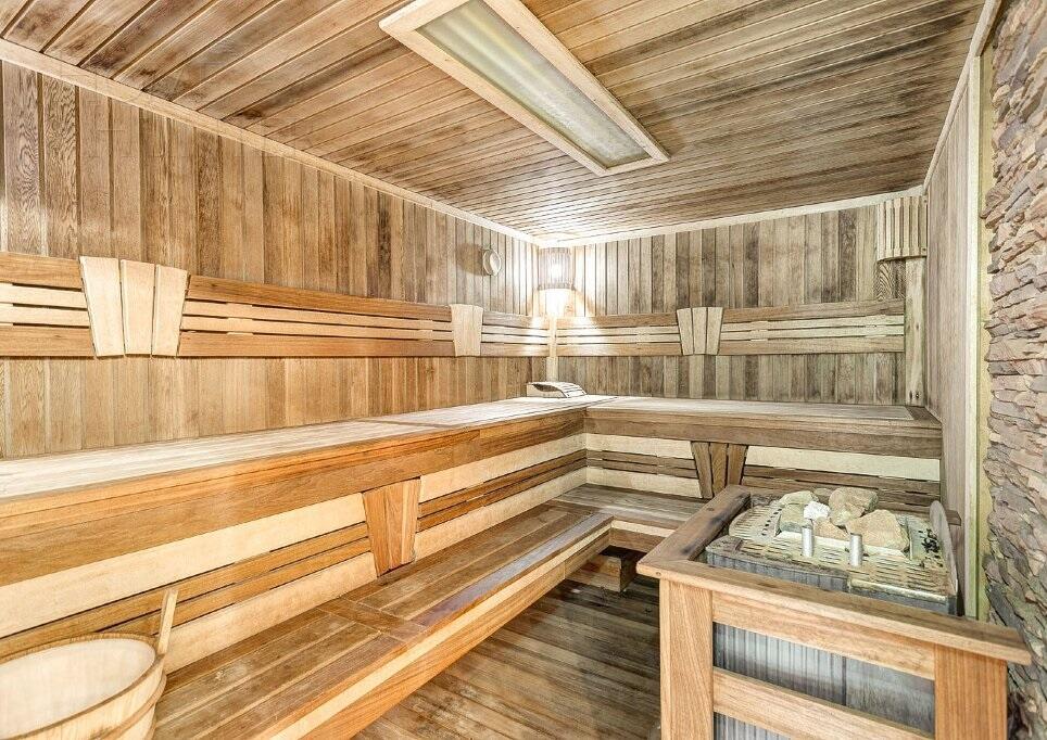 2-этажный коттедж 800 м² с отделкой