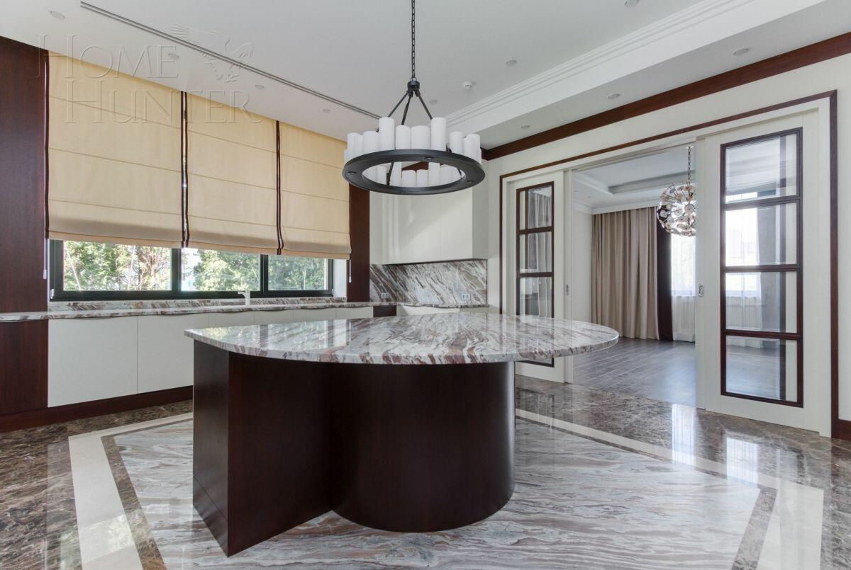 2-этажный коттедж 967.94 м² с отделкой