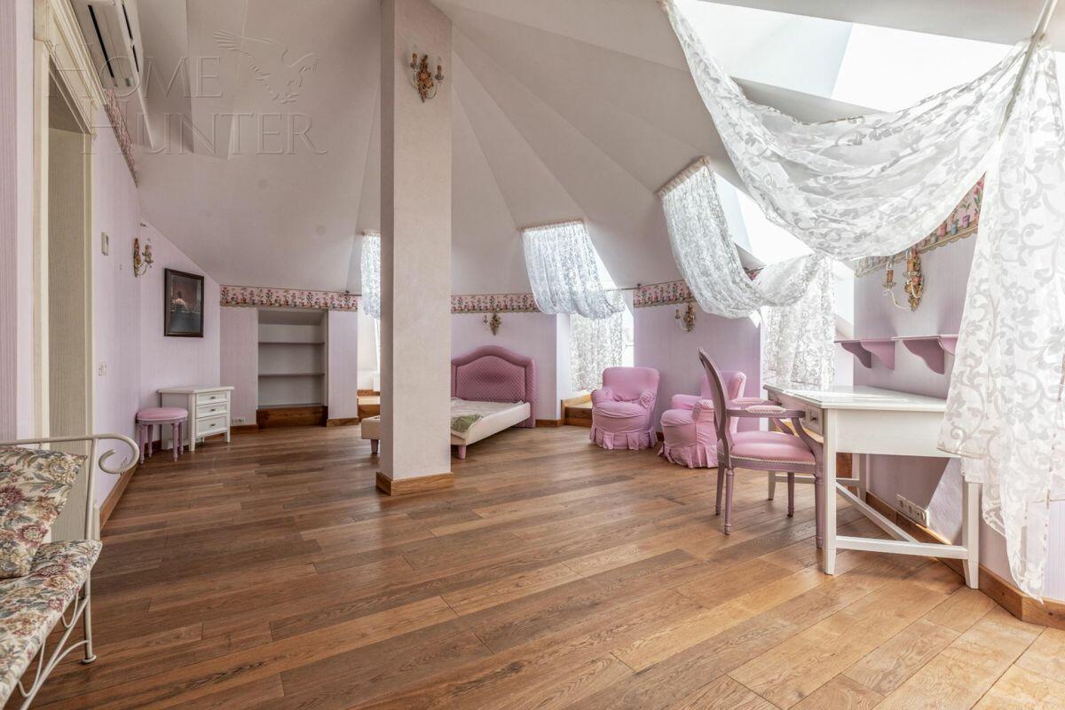 2-этажный коттедж 700 м² с отделкой