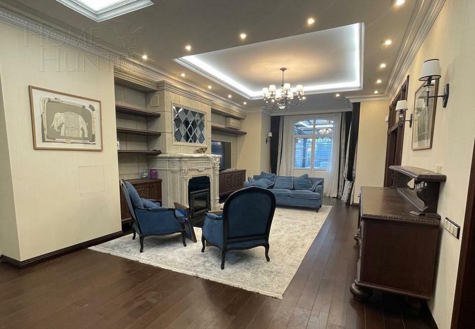 2-этажный таунхаус 320 м² с отделкой