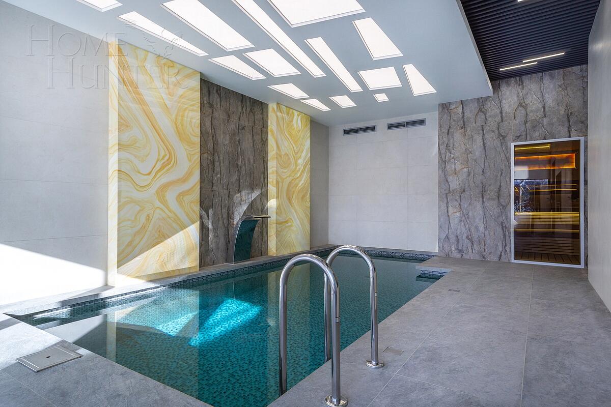 2-этажный коттедж 590 м² с отделкой