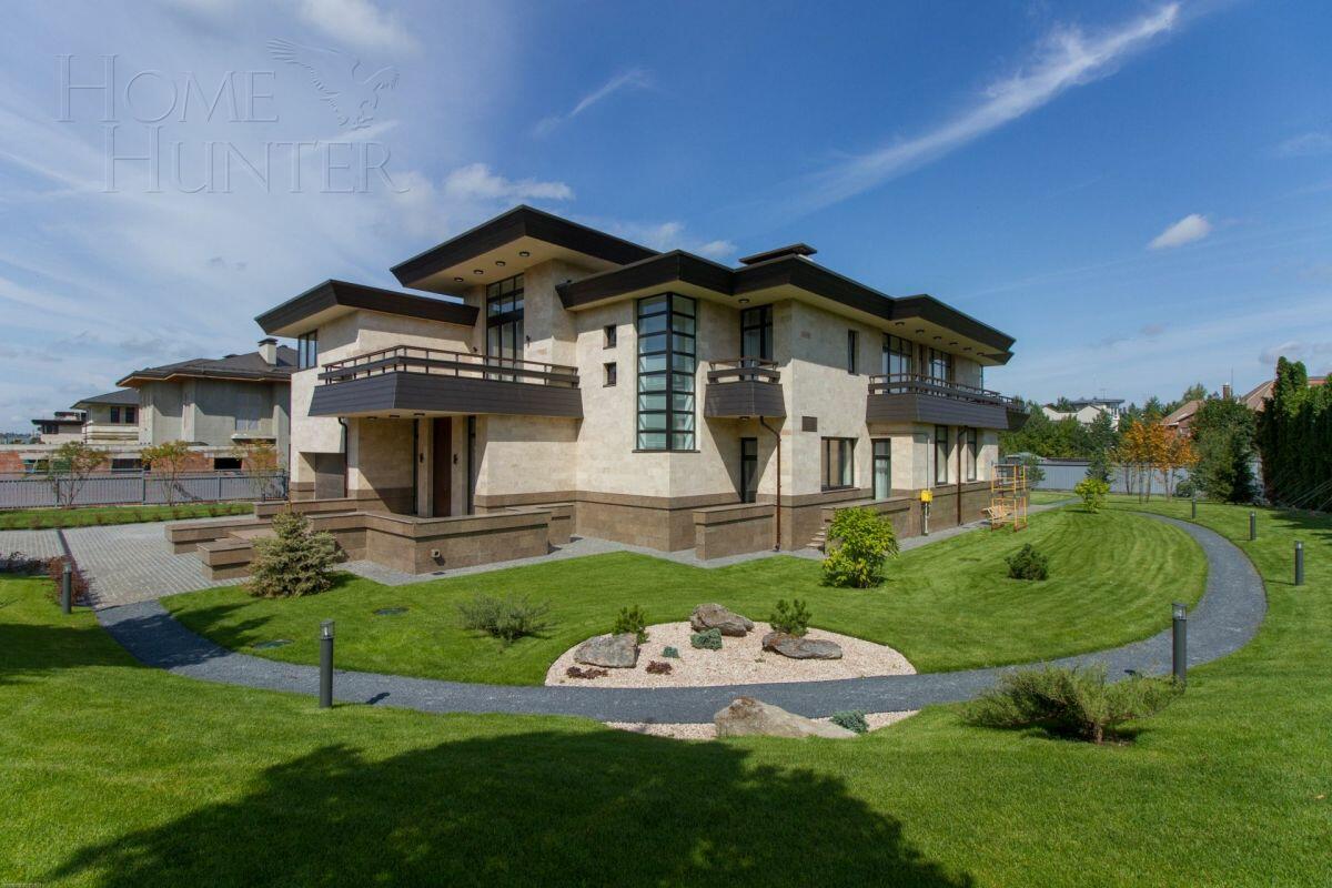 2-этажный коттедж 967.94 м² с отделкой