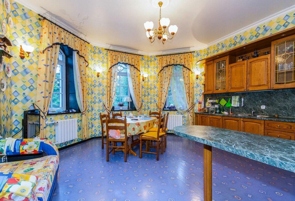 2-этажный коттедж 380 м² с отделкой