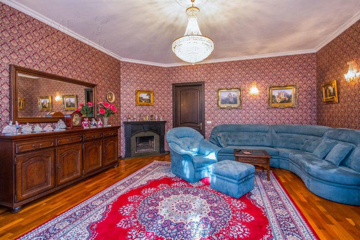 2-этажный коттедж 380 м² с отделкой