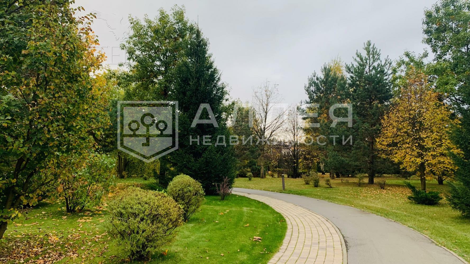 Участок 22.6 сот. в охраняемом поселке