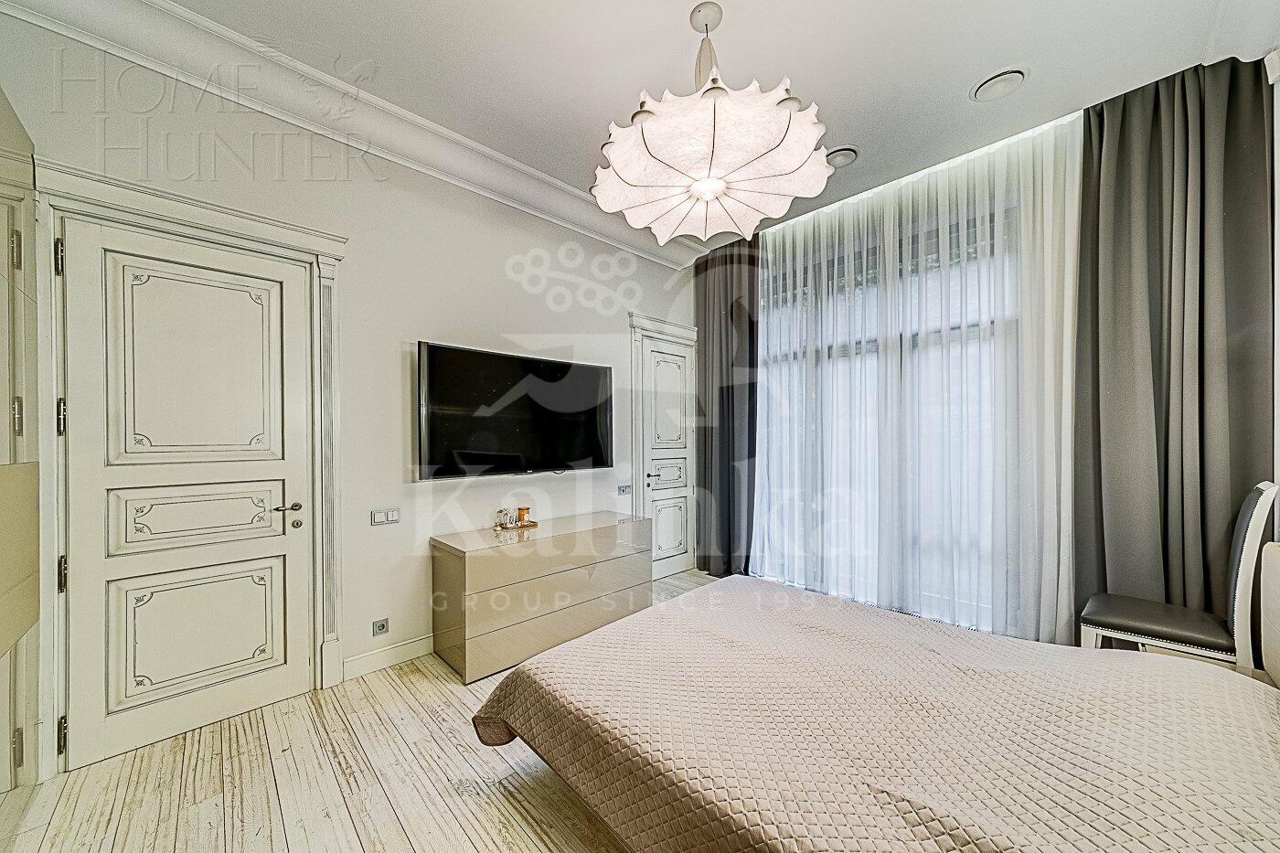 2-этажный таунхаус 430 м² с отделкой