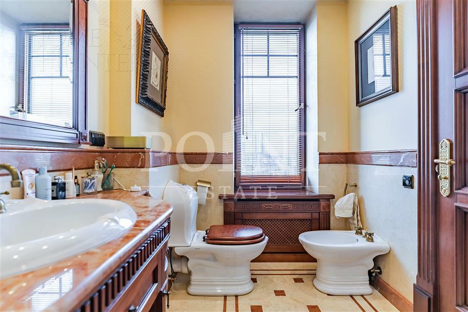 4-КОМН. ПЕНТХАУС С ОТДЕЛКОЙ 258 М² НА 11 ЭТАЖЕ