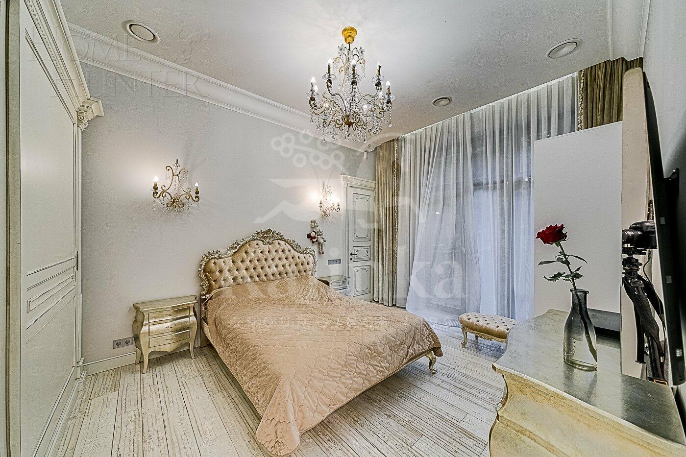 2-этажный таунхаус 430 м² с отделкой